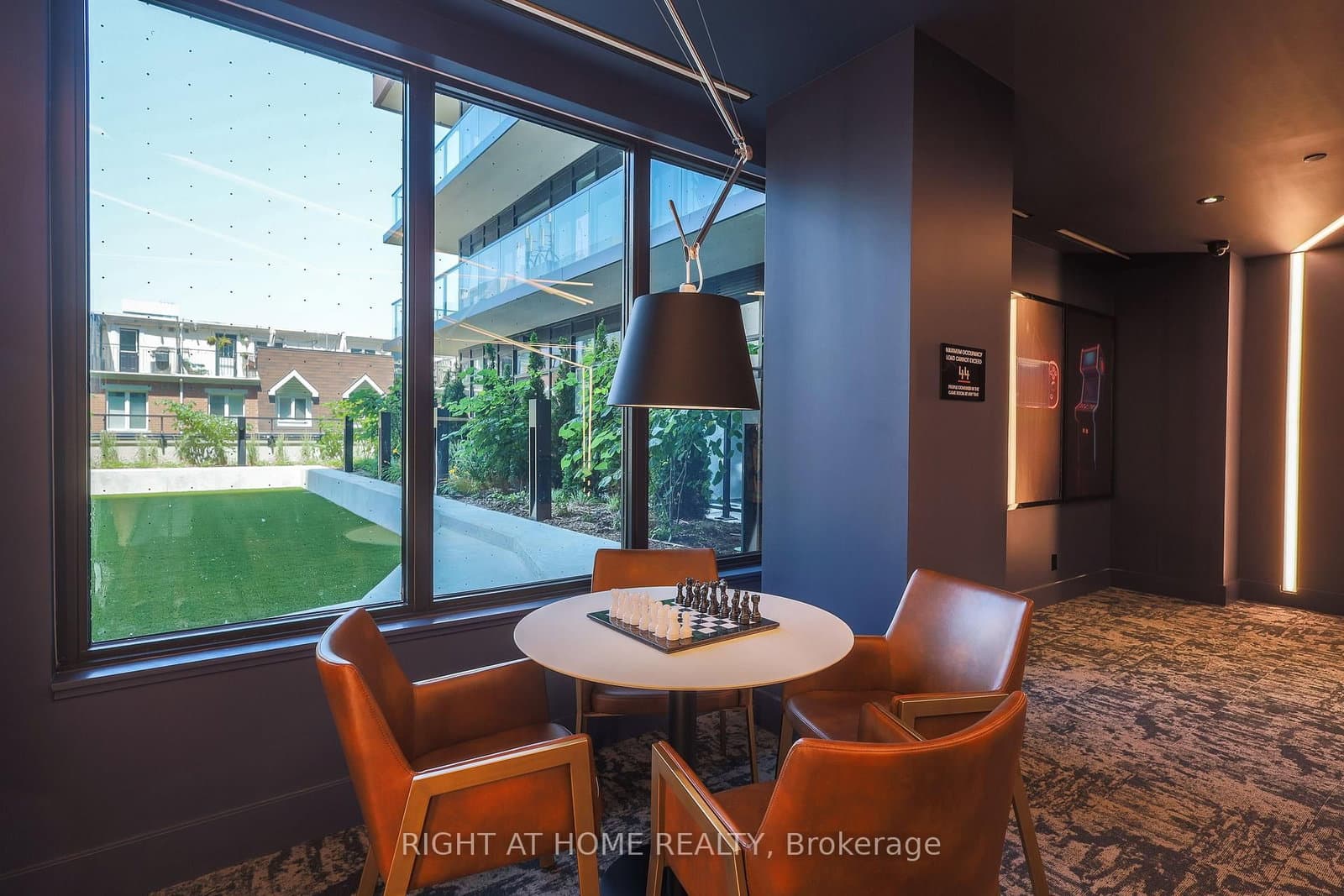 285 Dufferin Street, Unit 525 thumbnail 8