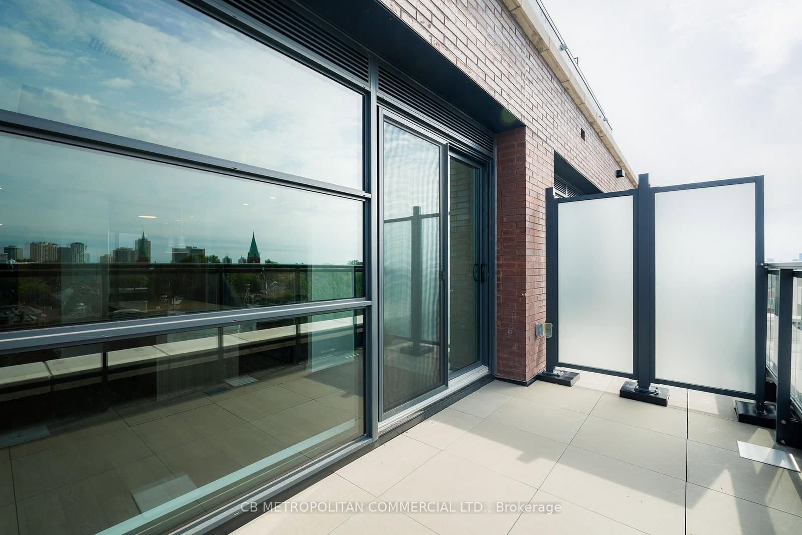 2946 Dundas Street West Street W, Unit 516 thumbnail 12
