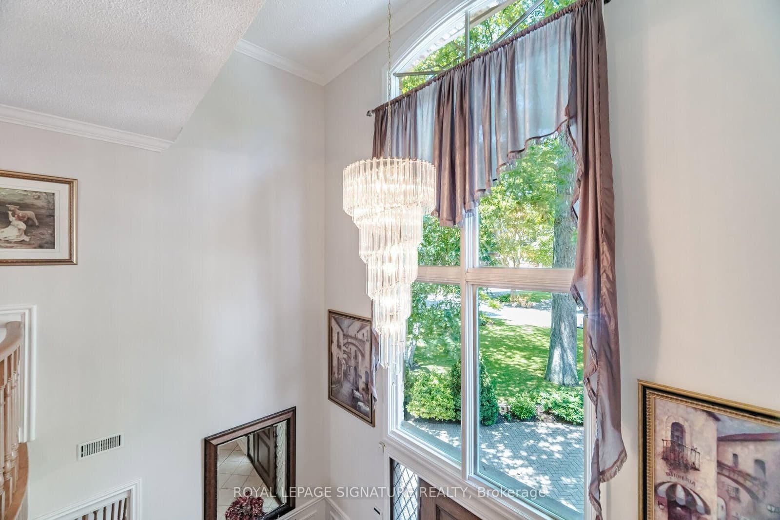 2130 Autumn Breeze Drive N thumbnail 20