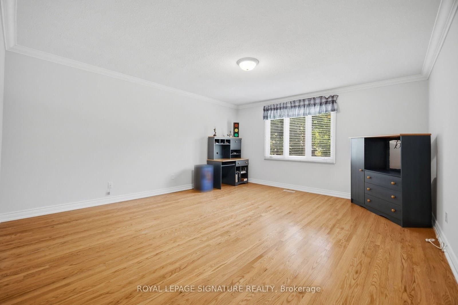 2130 Autumn Breeze Drive N thumbnail 29