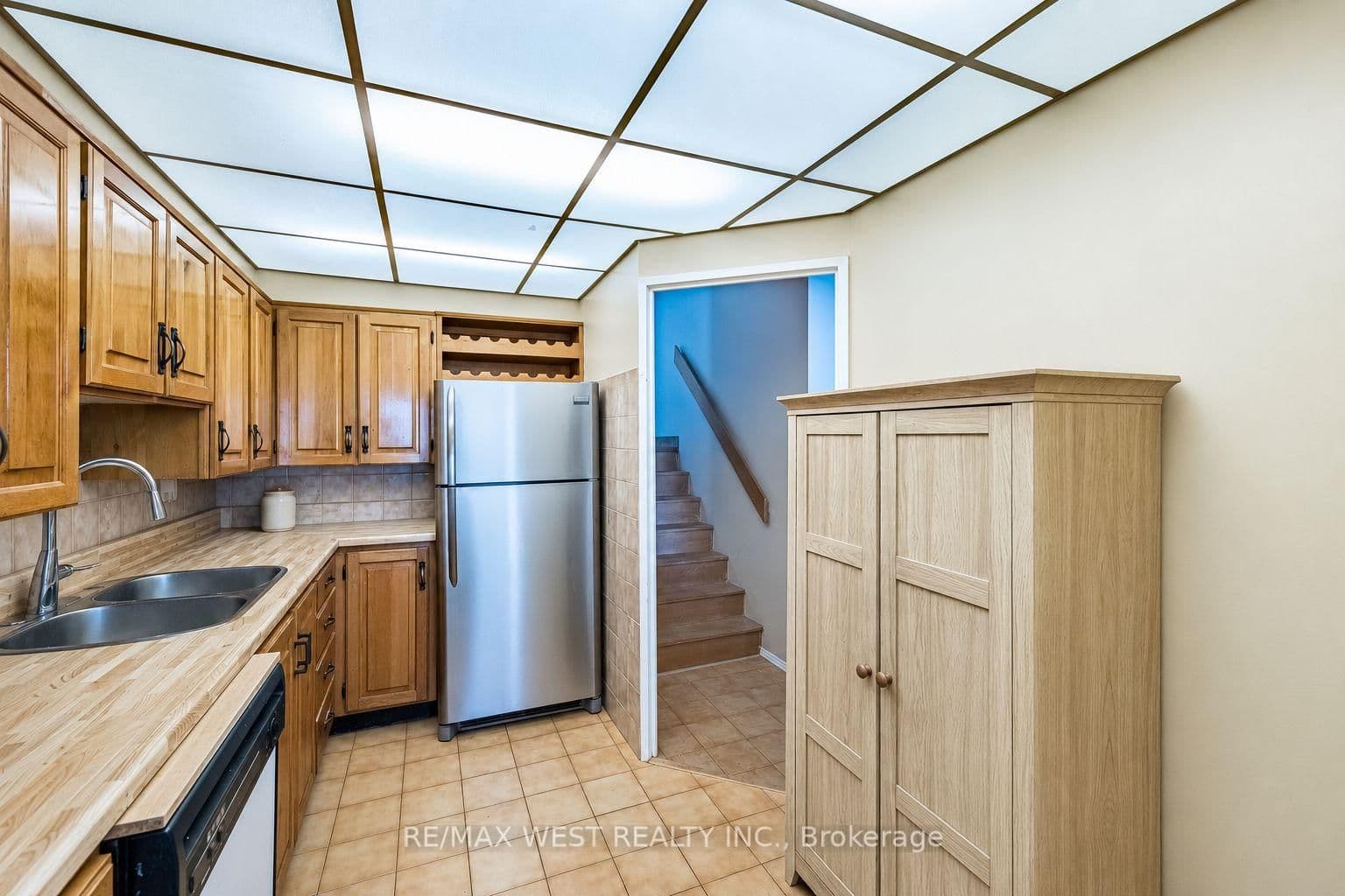 11 Wincott Drive, Unit 1104 thumbnail 10