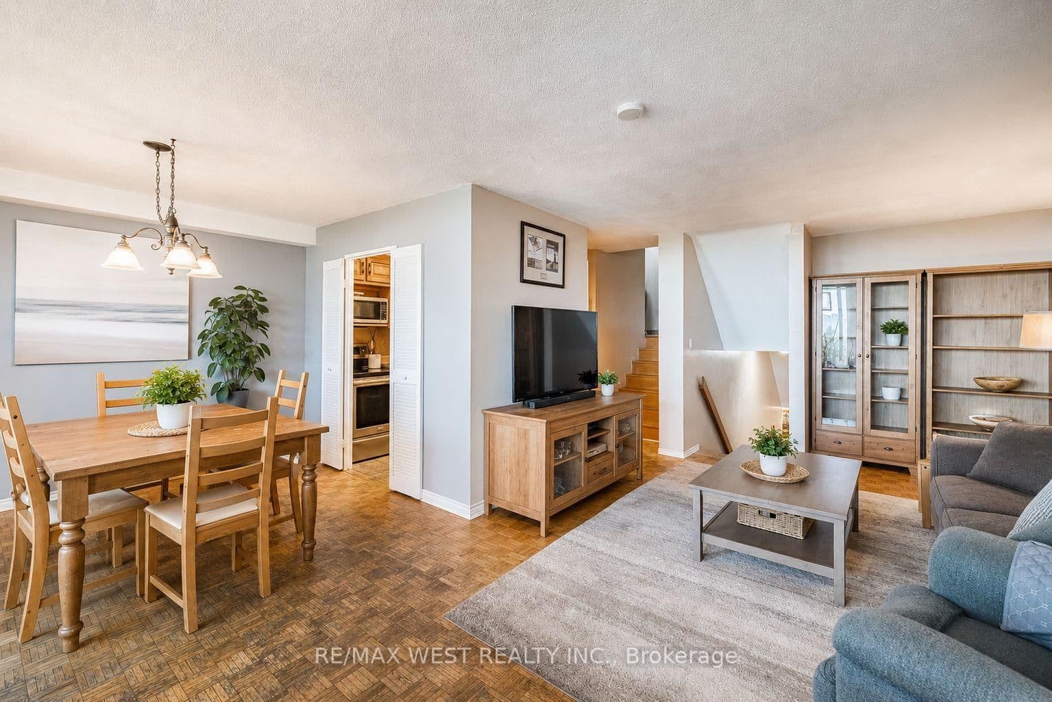 11 Wincott Drive, Unit 1104 thumbnail 12