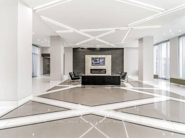 5025 Four Springs Avenue, Unit 701 thumbnail 3