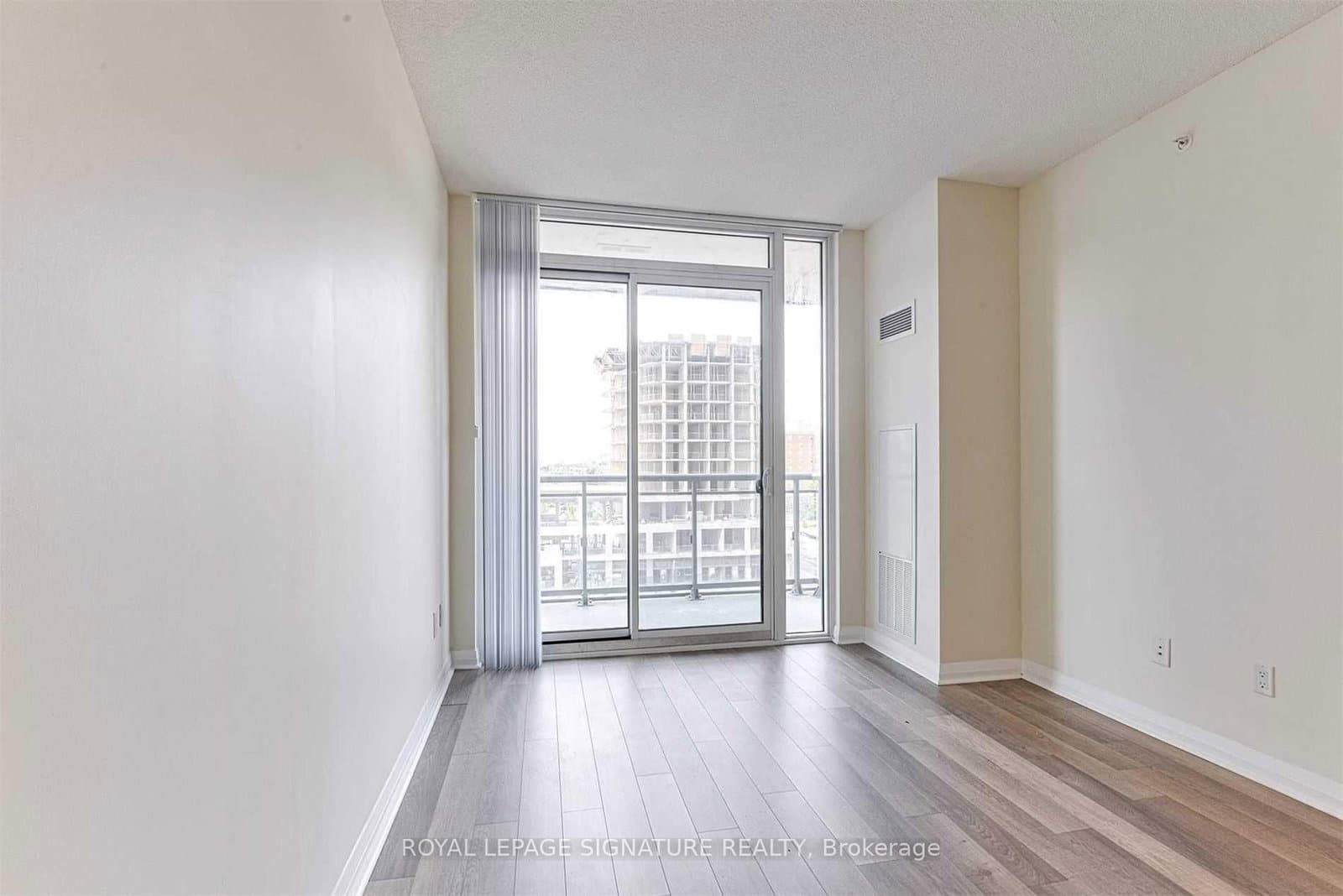 5025 Four Springs Avenue, Unit 701 thumbnail 8