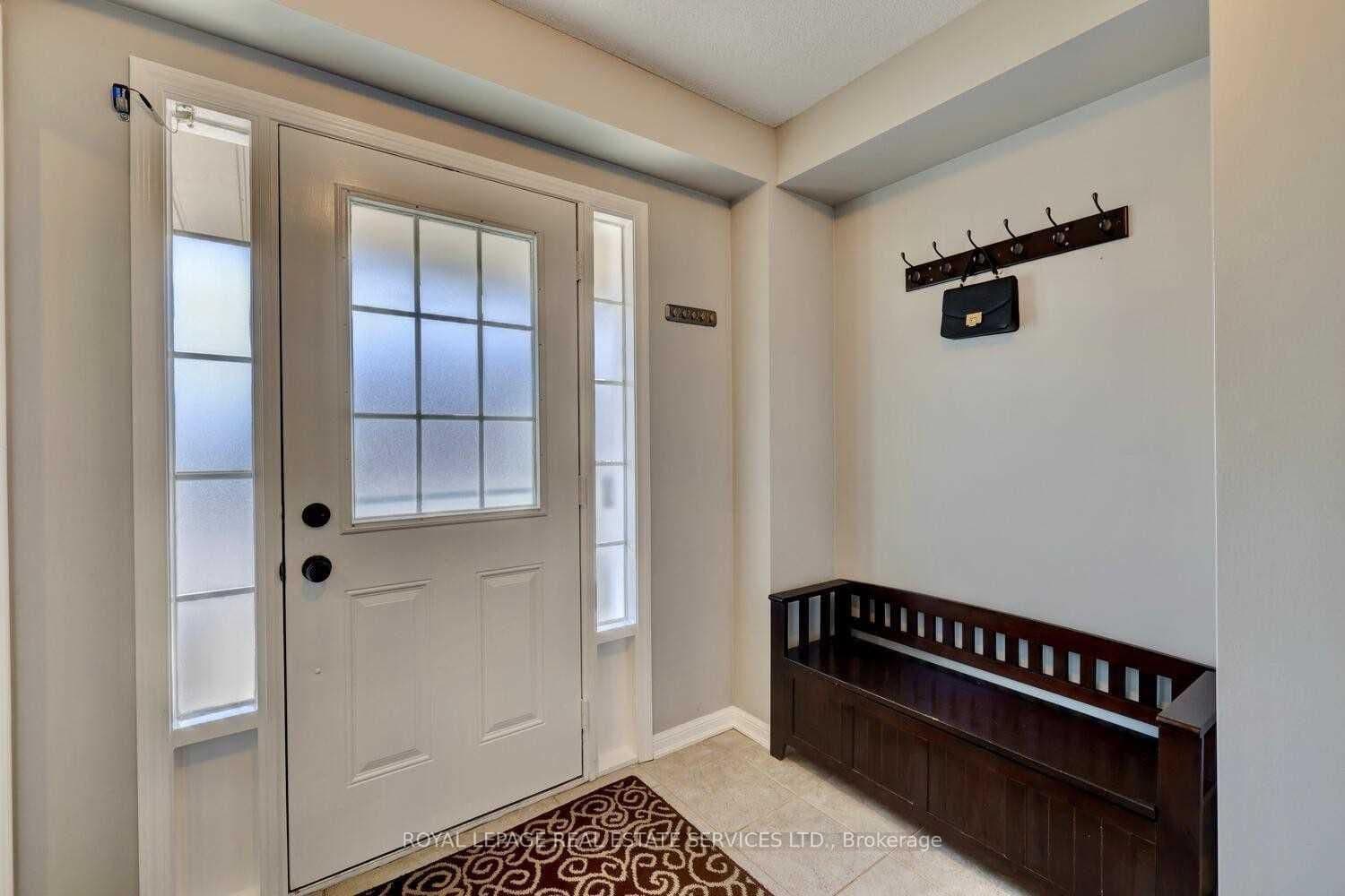 1148 Bonin Crescent thumbnail 4