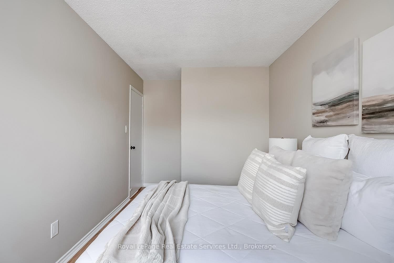 2651 Aquitaine Avenue, Unit 24 thumbnail 22