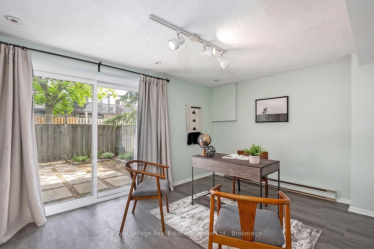 2651 Aquitaine Avenue, Unit 24 thumbnail 28