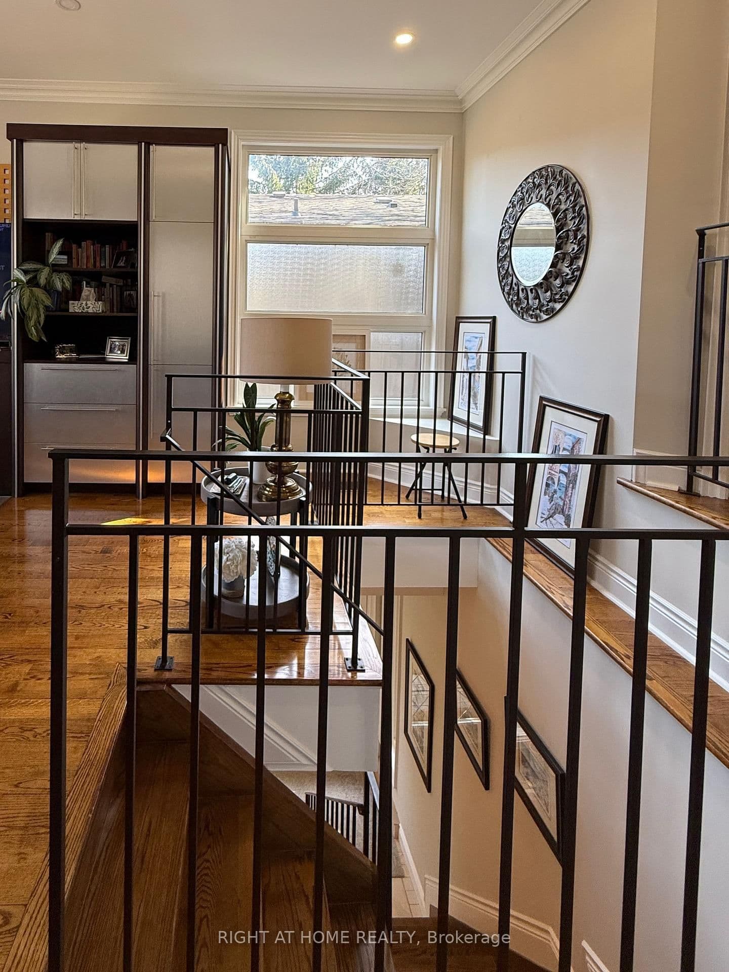 1186 Royal York Road, Unit 1 thumbnail 11