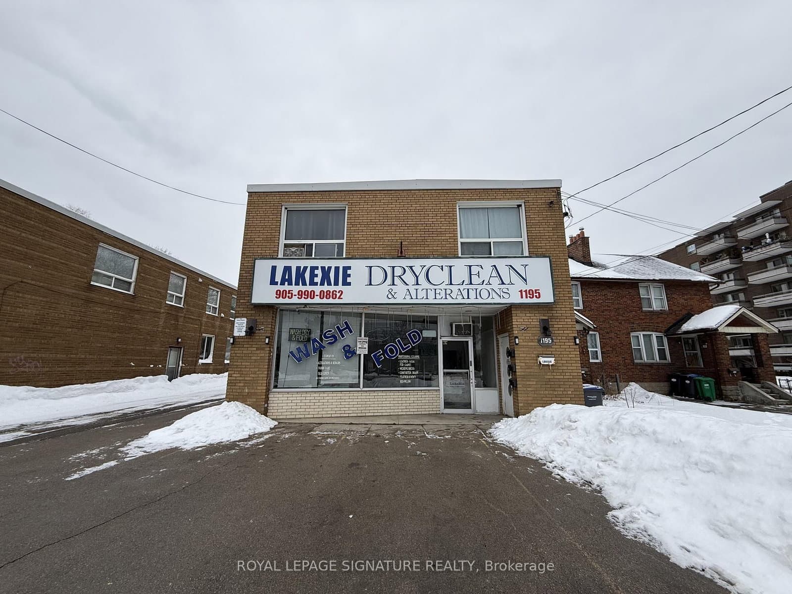 1195 Lakeshore Road E - Image 1