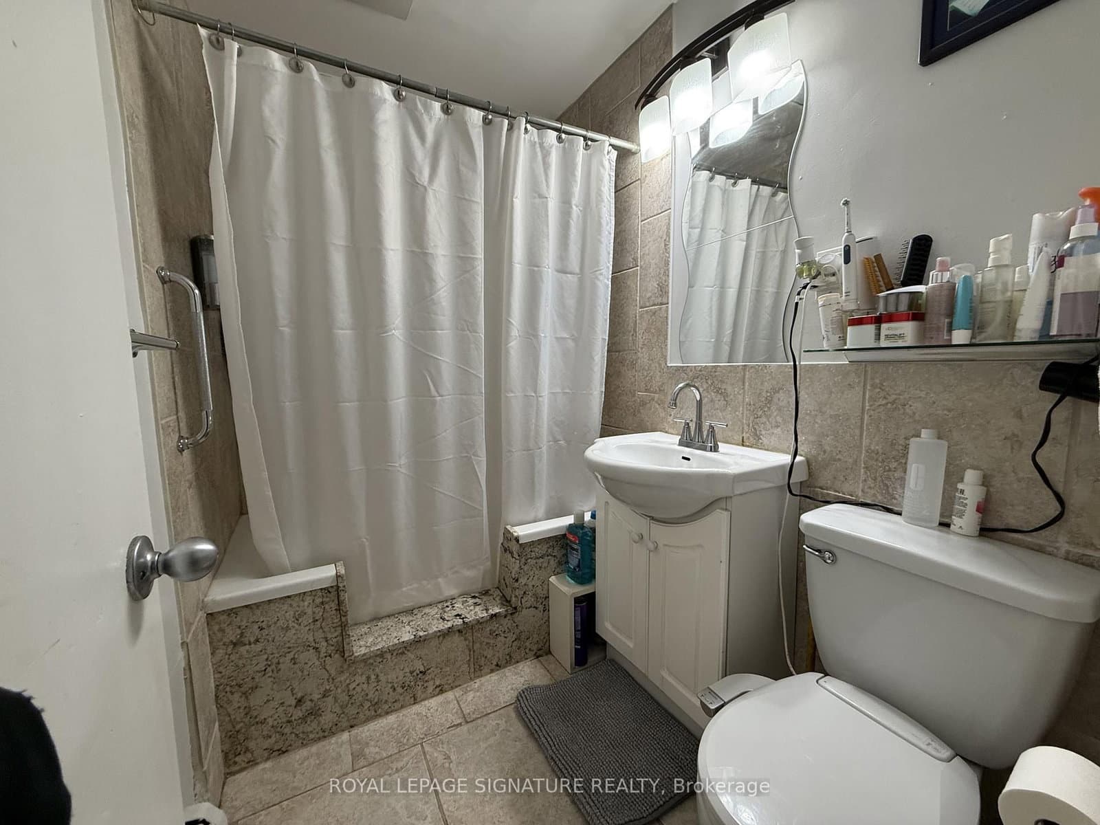 1195 Lakeshore Road E thumbnail 12