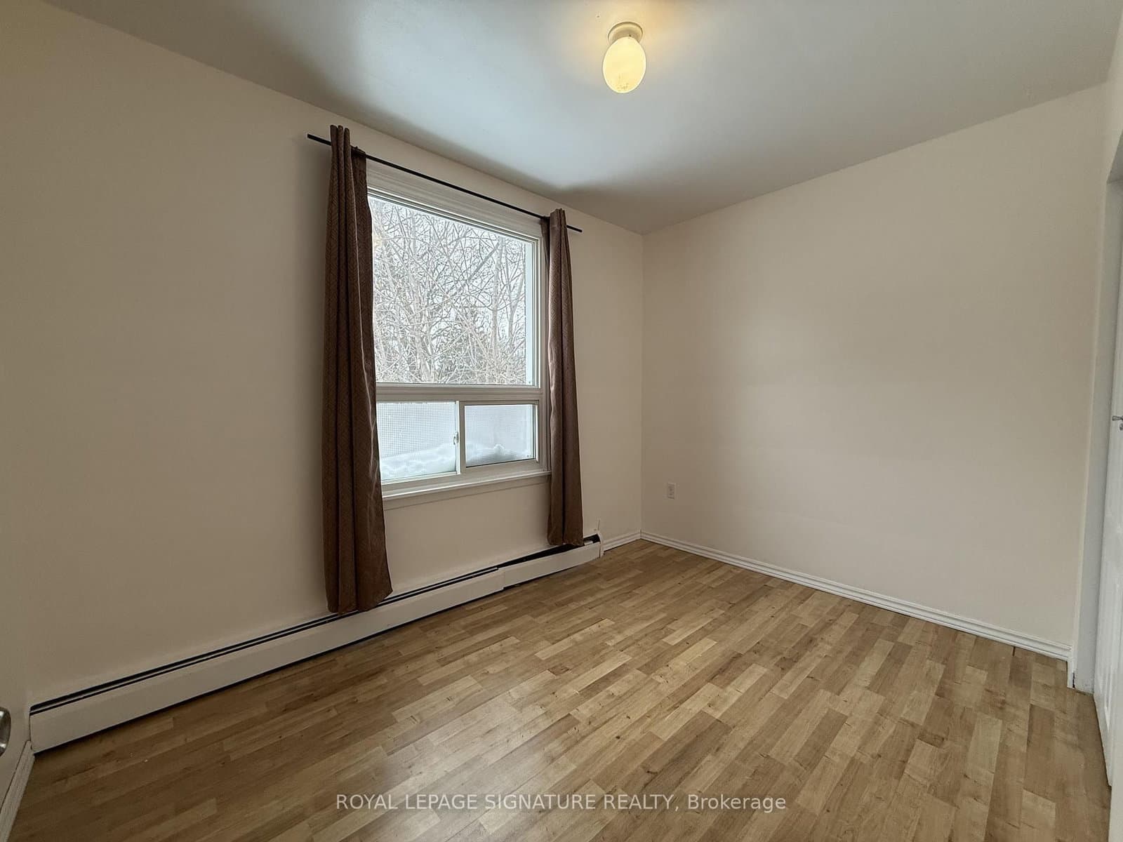 1195 Lakeshore Road E thumbnail 23