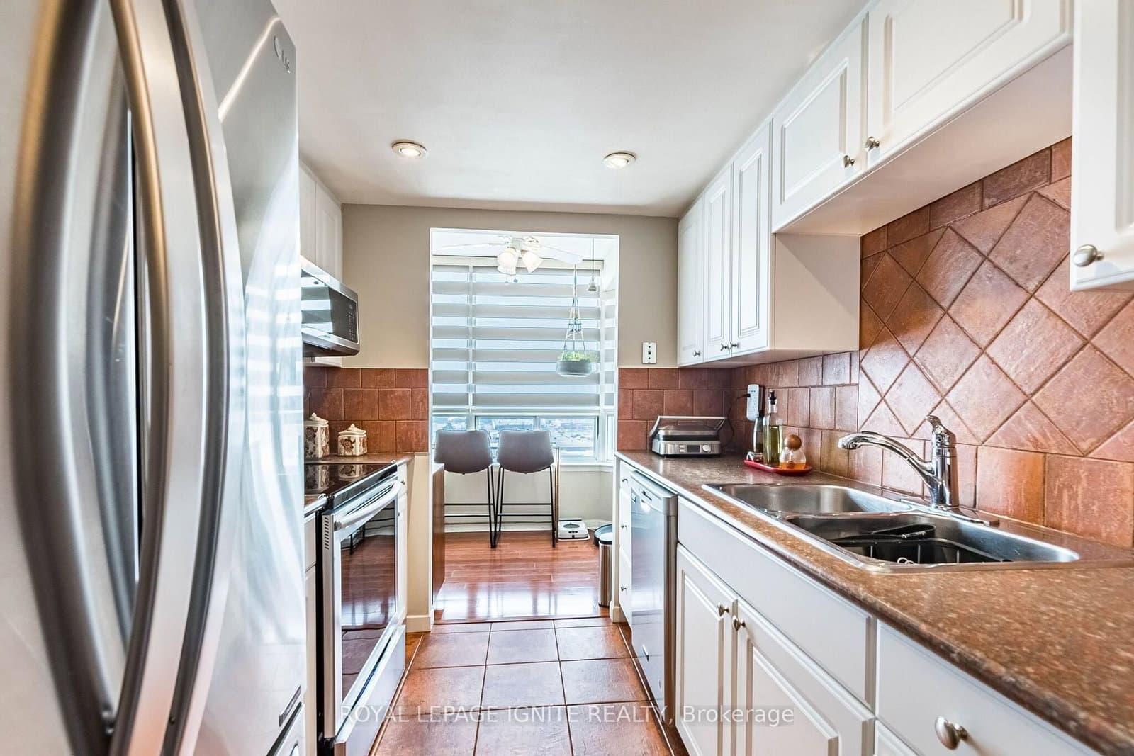 550 Webb Drive, Unit 1409 thumbnail 19