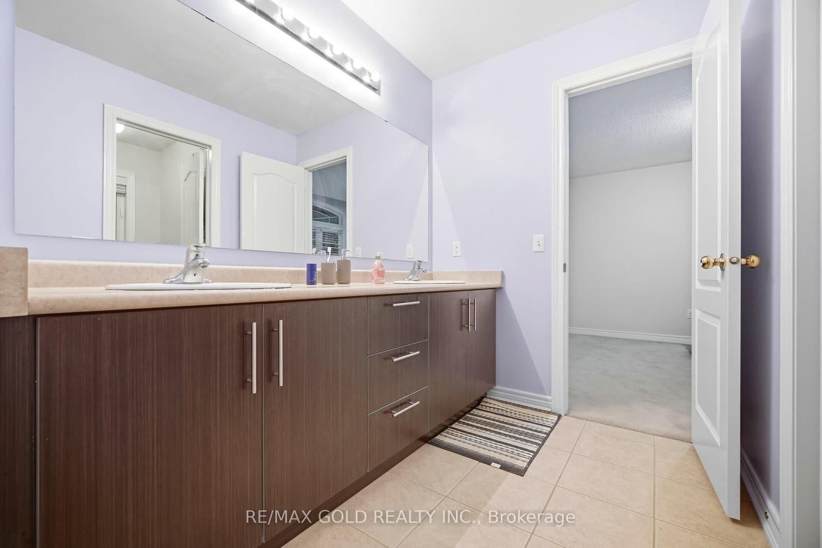 26 Drummondville Drive thumbnail 20