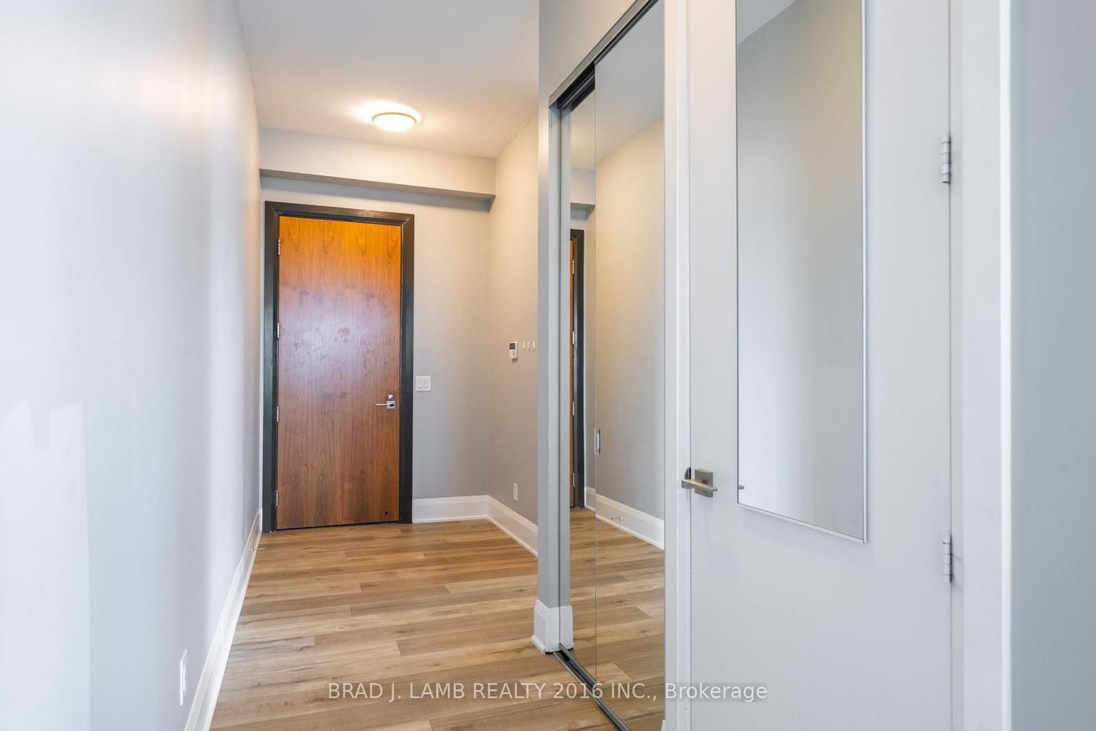 36 Park Lawn Road, Unit #4303 thumbnail 2