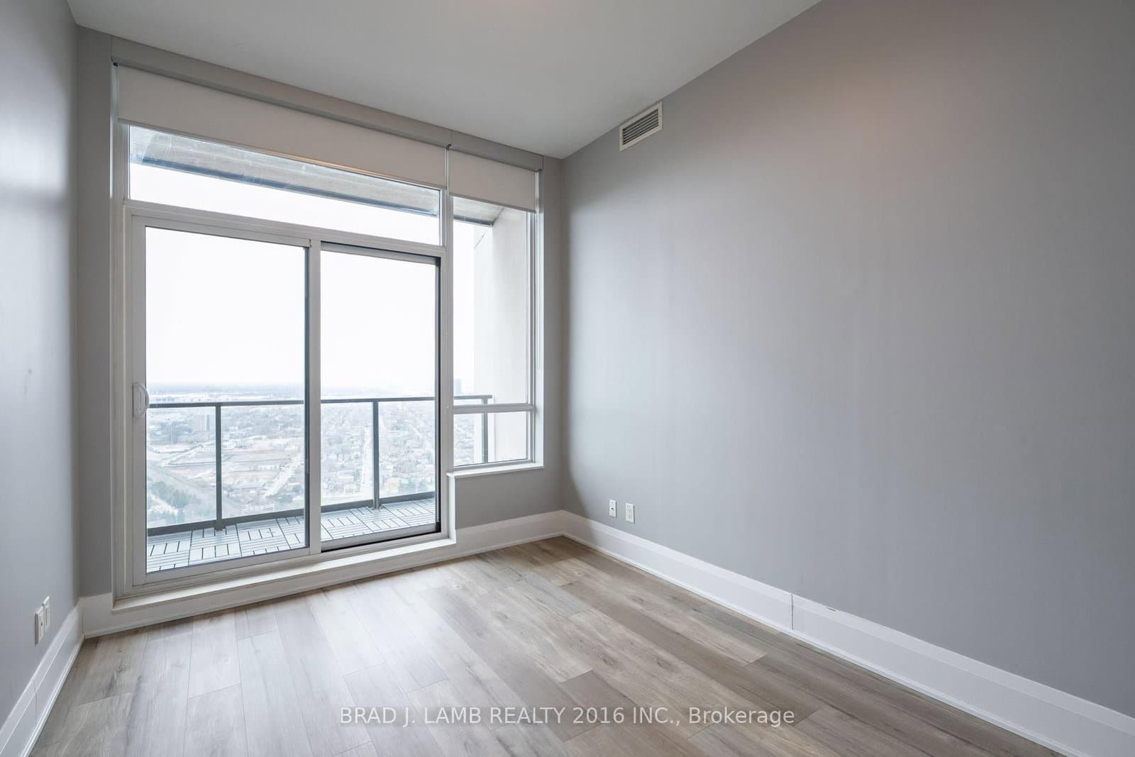 36 Park Lawn Road, Unit #4303 thumbnail 5