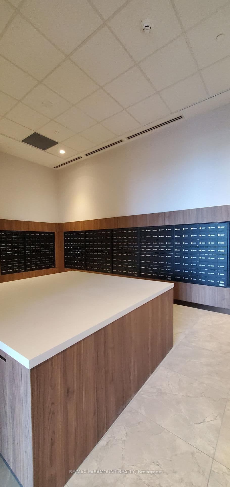 15 Skyridge Drive, Unit 414 thumbnail 8