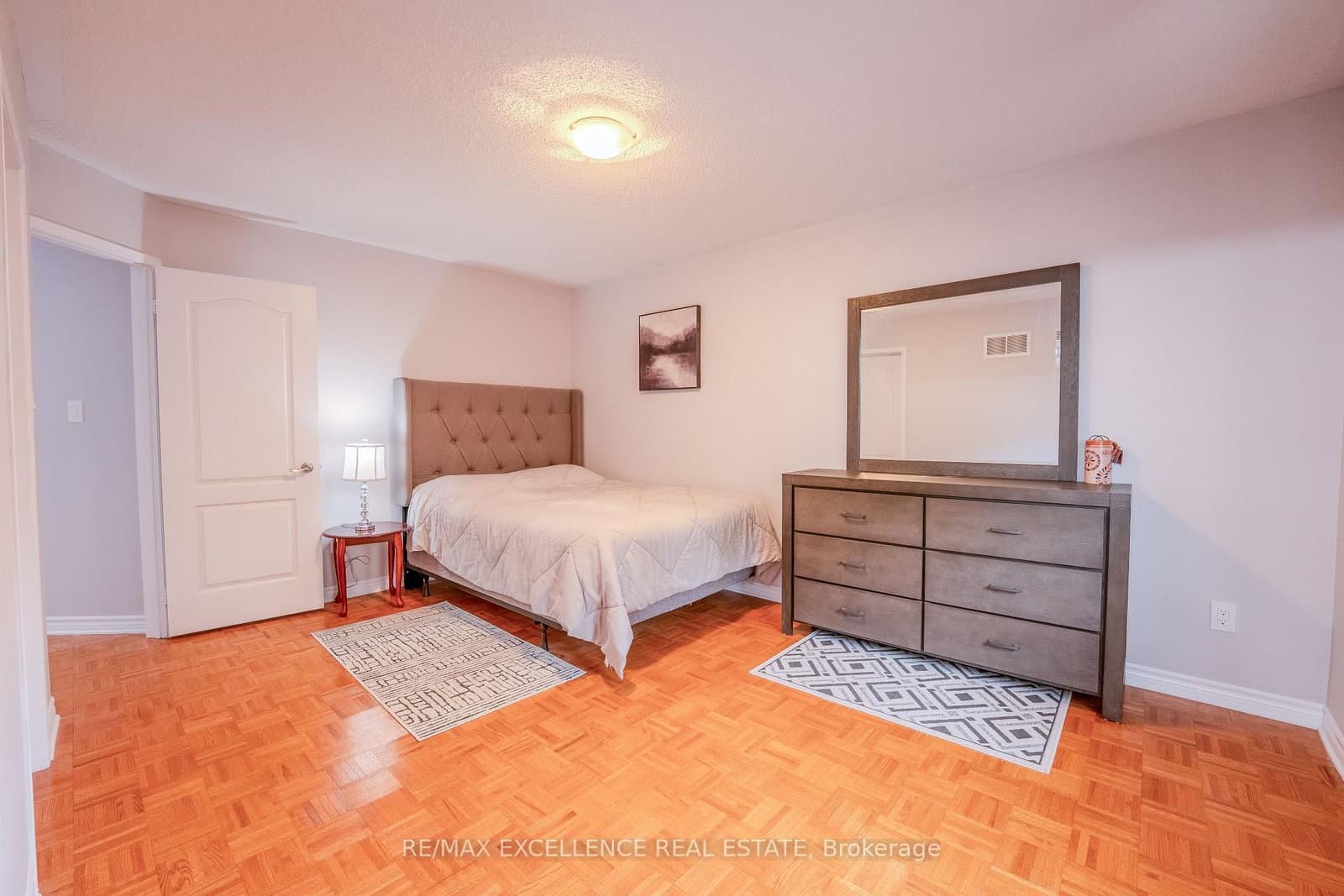 48 Ridgemore Crescent thumbnail 16