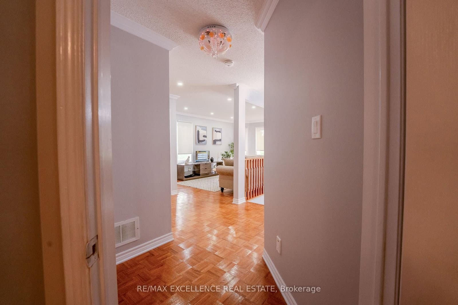 48 Ridgemore Crescent thumbnail 4