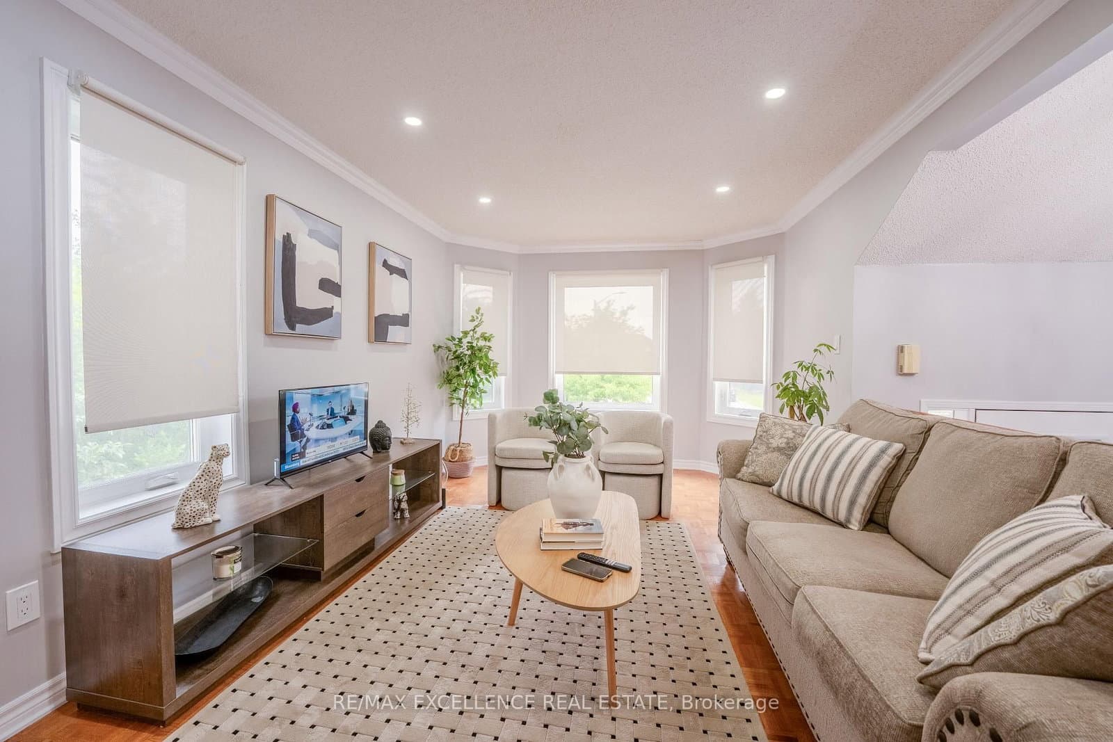 48 Ridgemore Crescent thumbnail 8