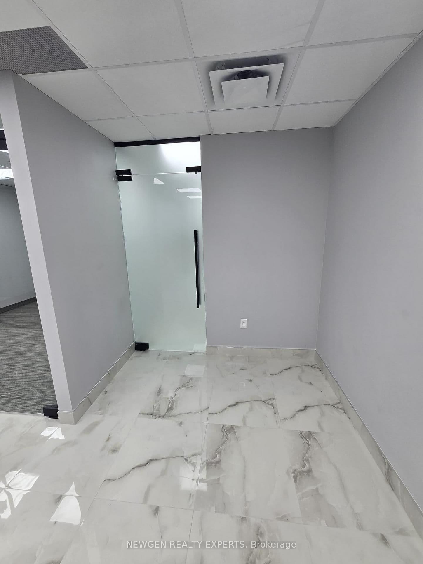 4023 The Exchange, Unit 406 thumbnail 11