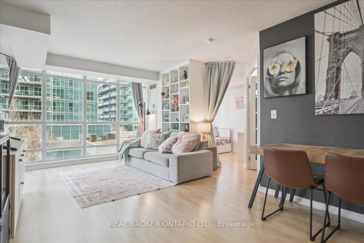 185 Legion Road N, Unit 608 thumbnail 17