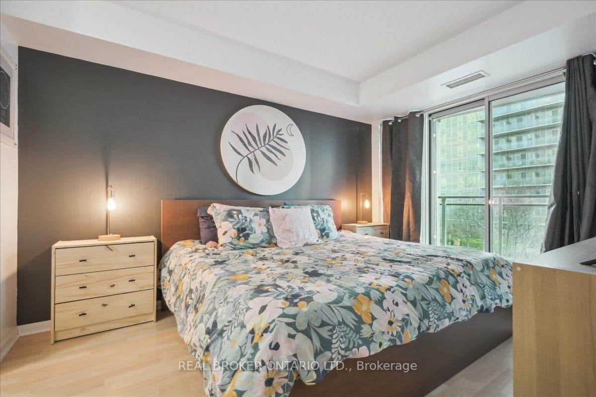 185 Legion Road N, Unit 608 thumbnail 26