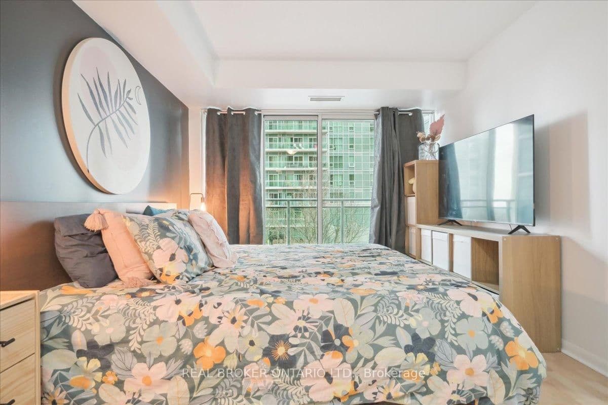 185 Legion Road N, Unit 608 thumbnail 27