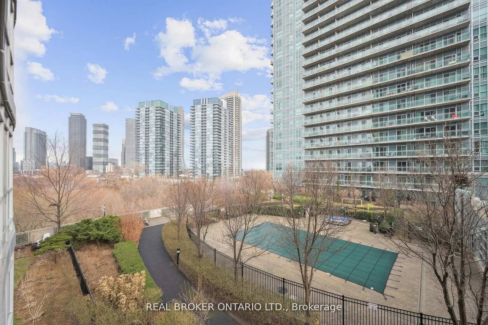 185 Legion Road N, Unit 608 thumbnail 35