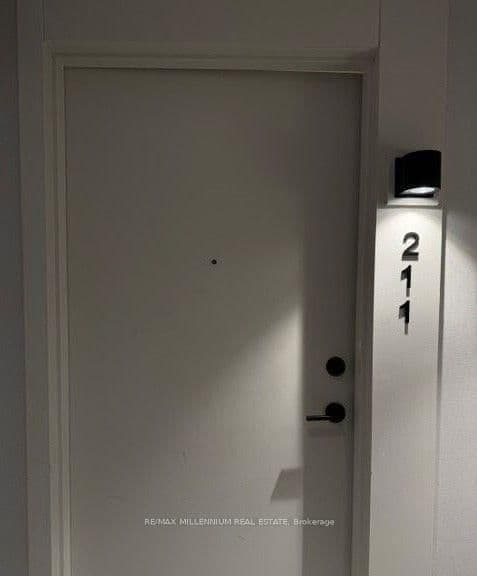 8010 Derry Road, Unit 211 thumbnail 2