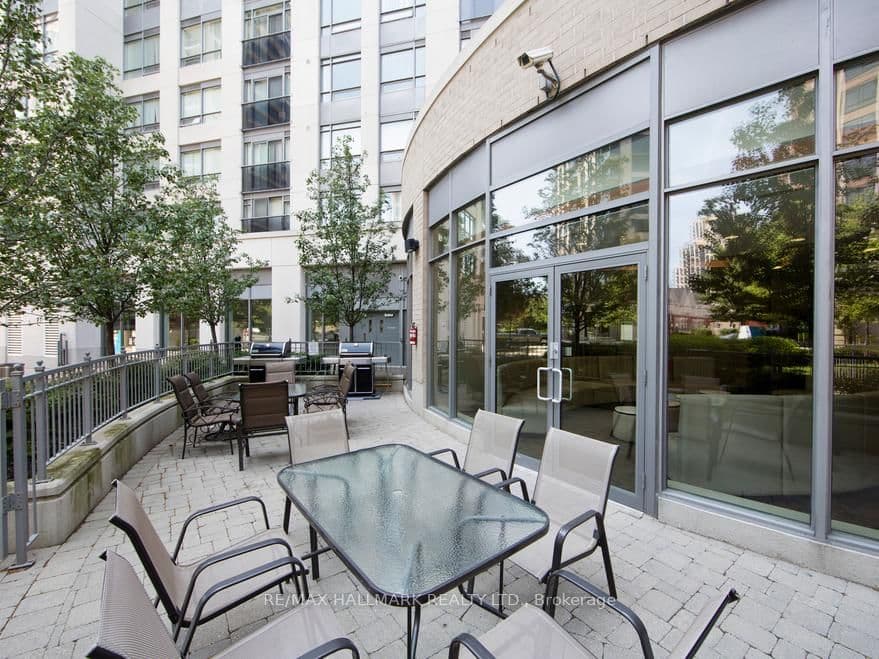 5191 Dundas Street W, Unit 1612 thumbnail 22