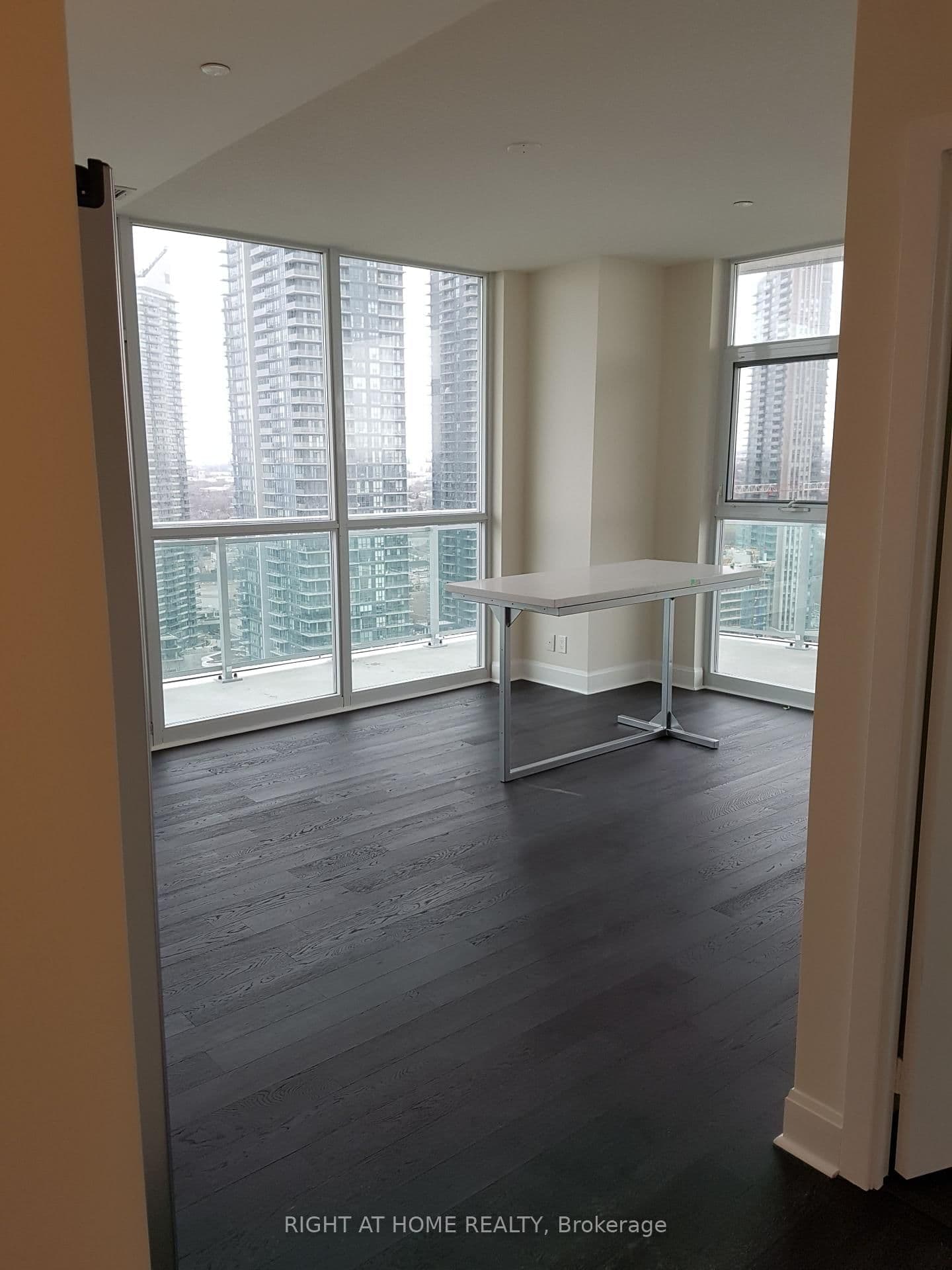 33 Shore Breeze Drive, Unit 2403 thumbnail 15