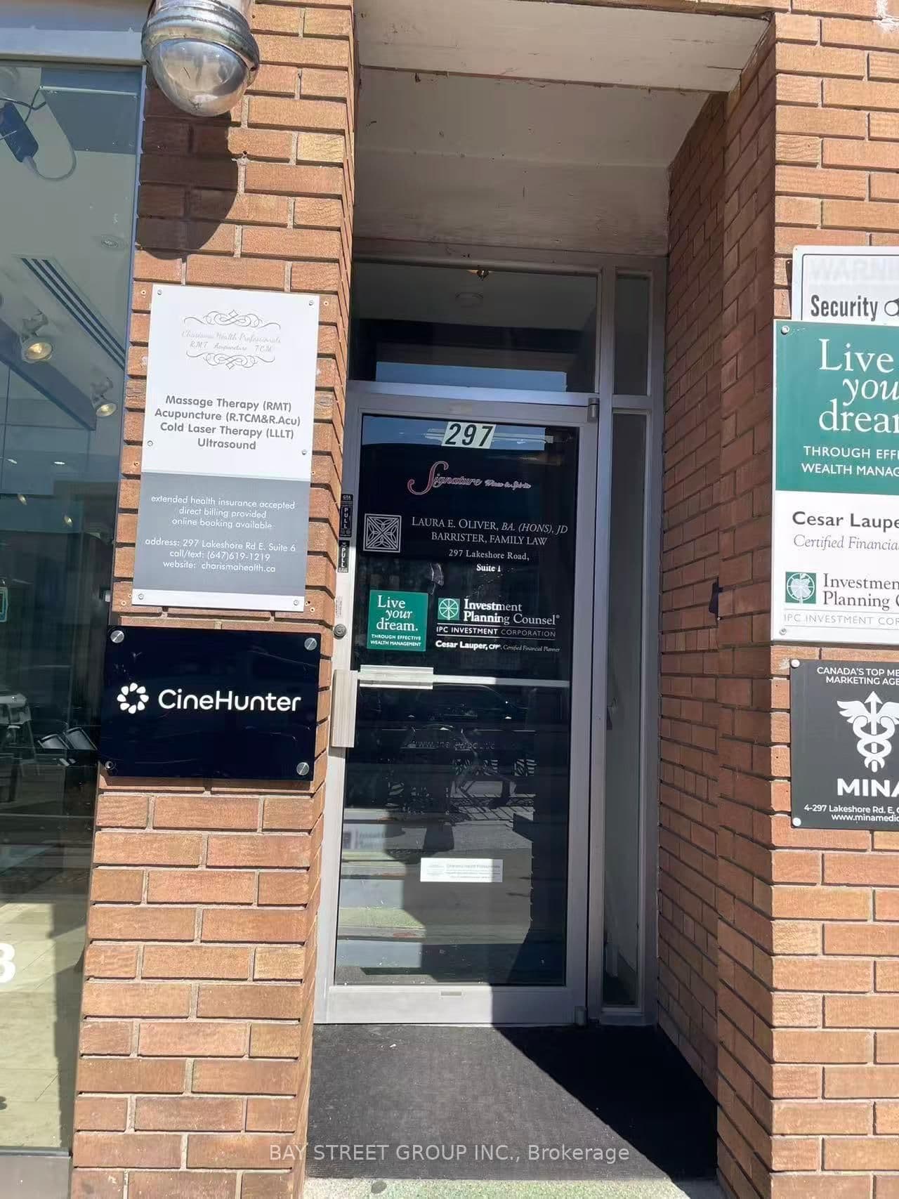 297 Lakeshore Road E, Unit 6 thumbnail 2