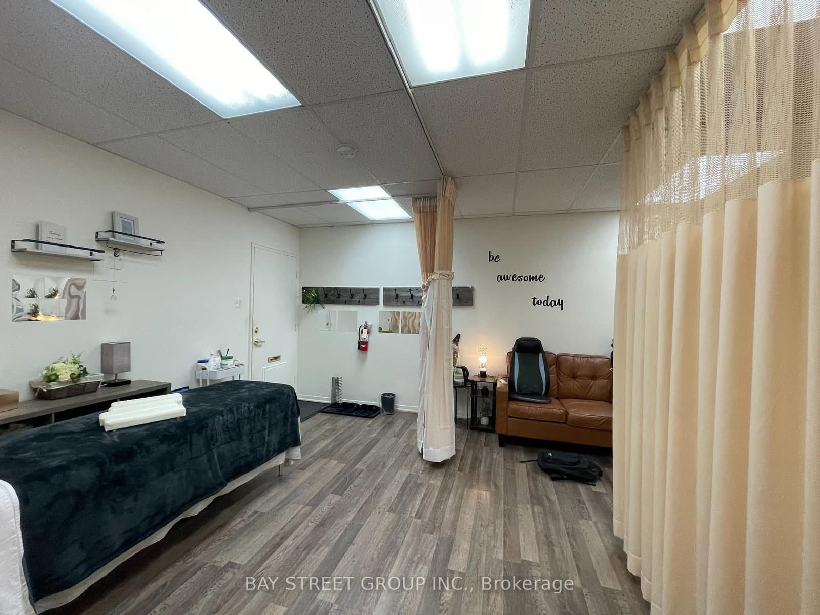 297 Lakeshore Road E, Unit 6 thumbnail 8