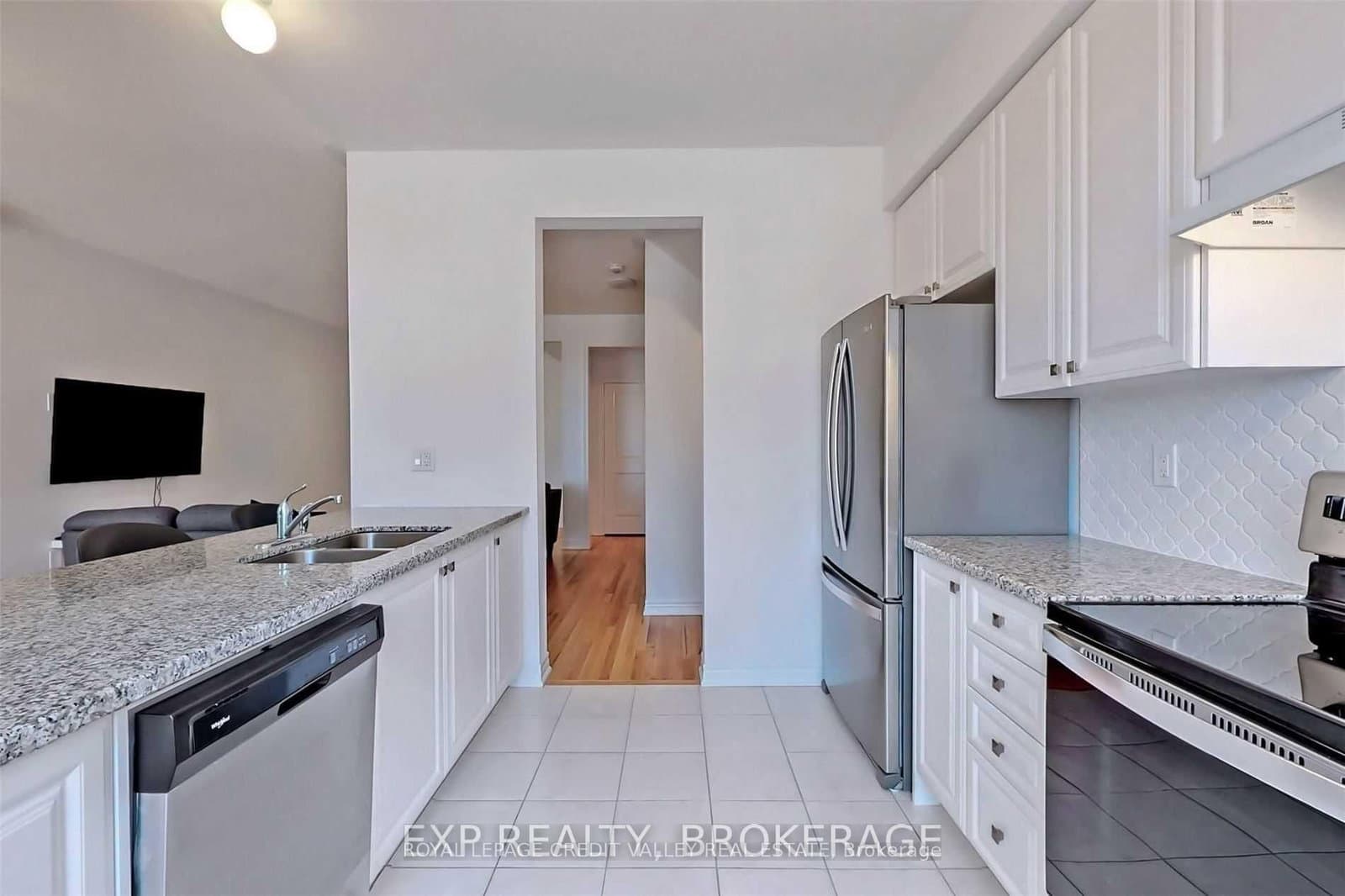 4 Haymarket Drive thumbnail 5