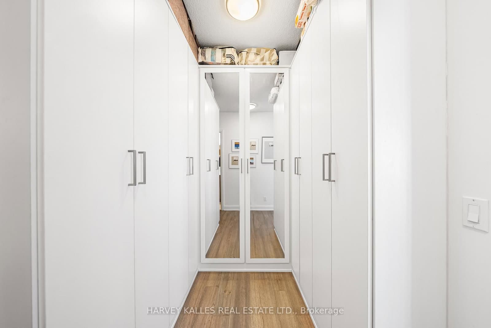 56 Annie Craig Drive, Unit 2703 thumbnail 15