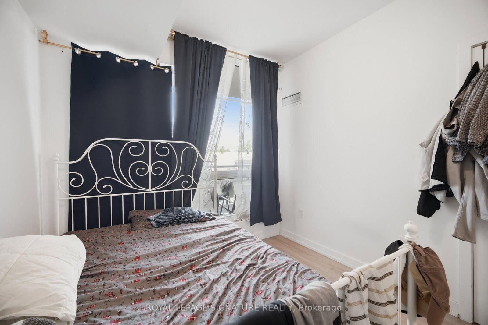 10 De Boers Drive, Unit 615 thumbnail 22