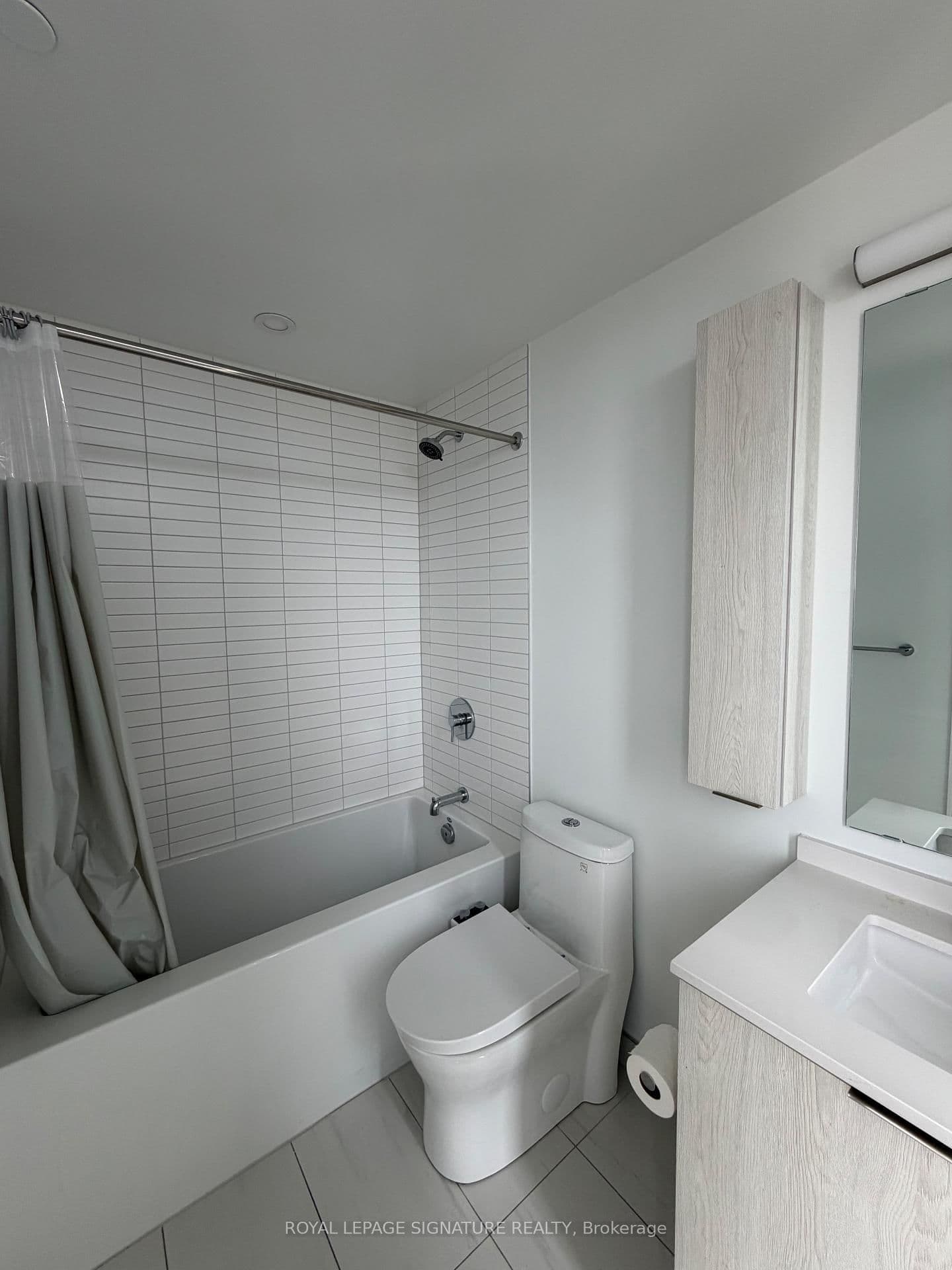 86 Dundas Street E, Unit 1314 thumbnail 16