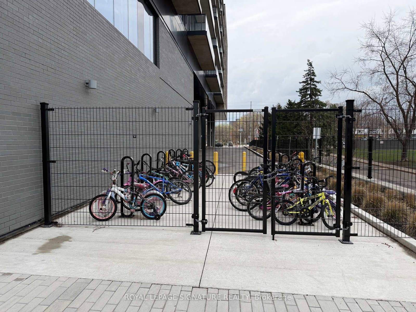86 Dundas Street E, Unit 1314 thumbnail 34