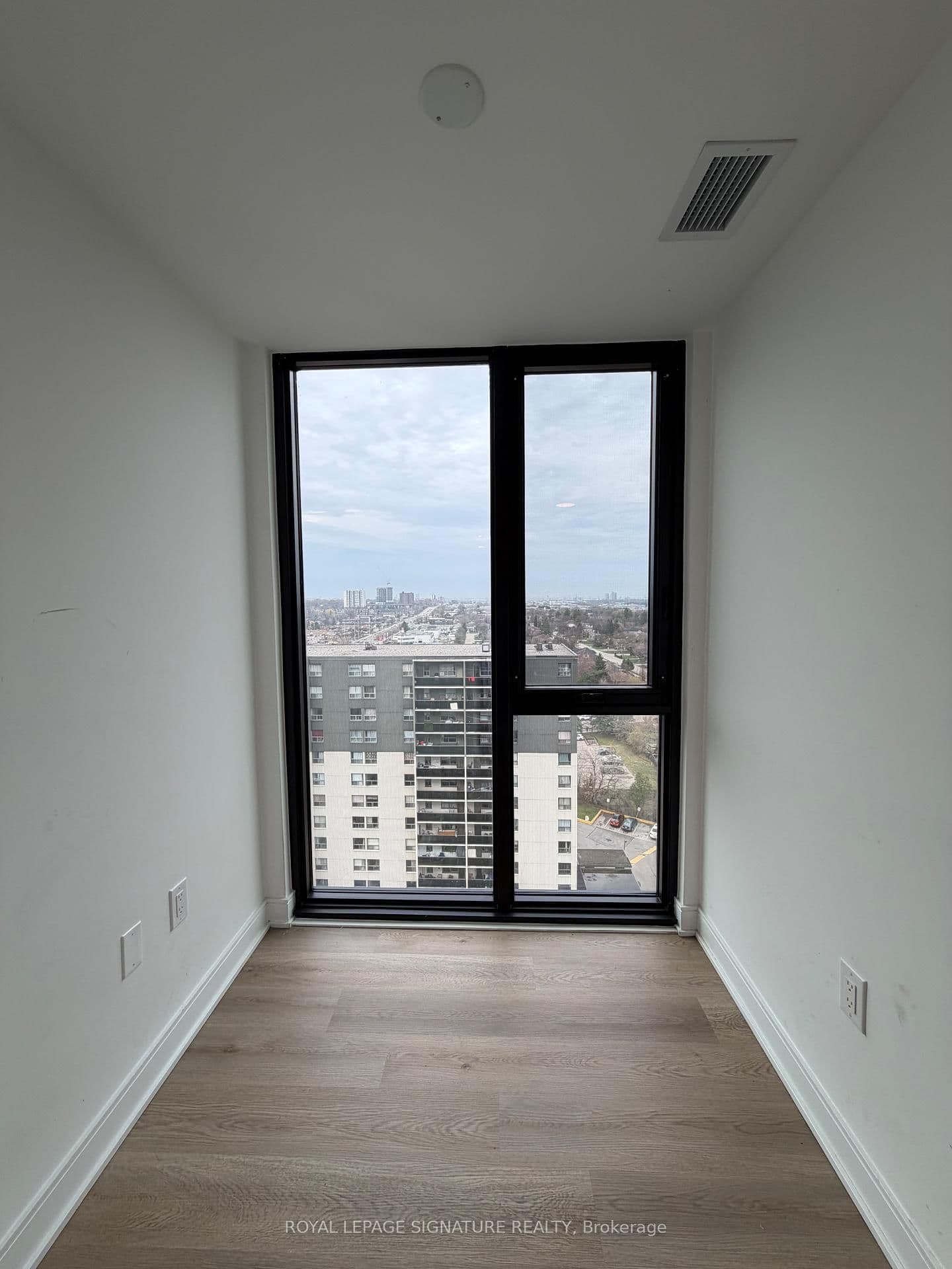 86 Dundas Street E, Unit 1314 thumbnail 8