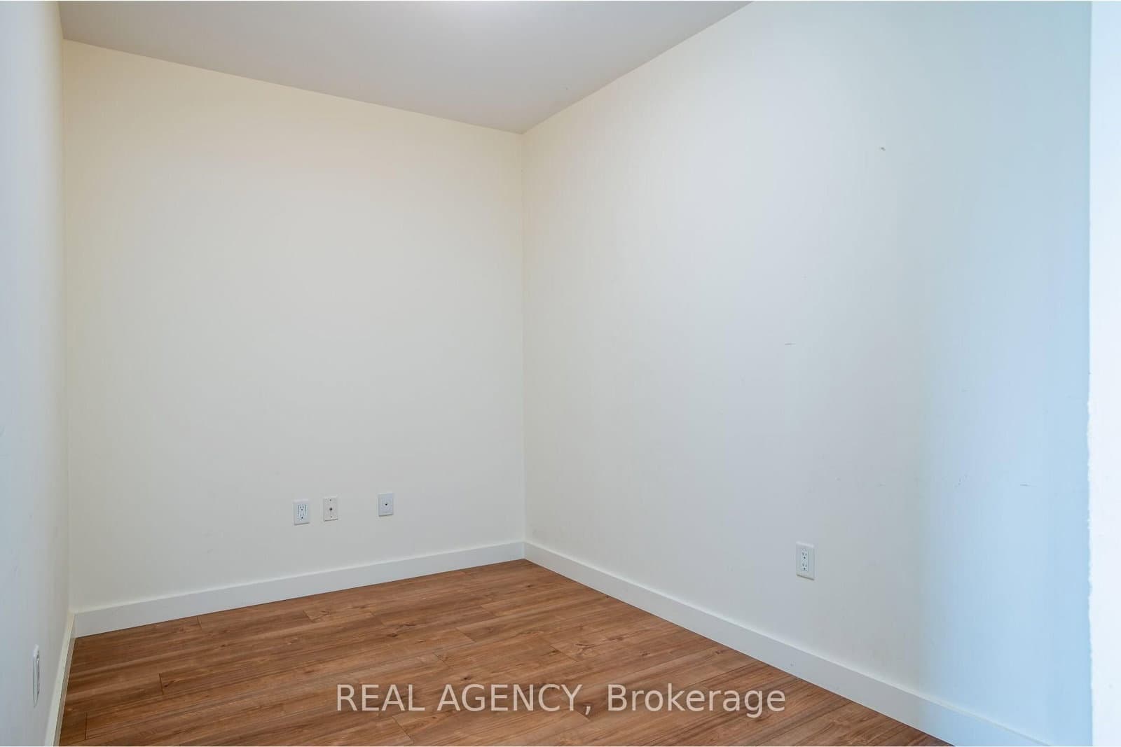150 Sabina Drive, Unit 304 thumbnail 16