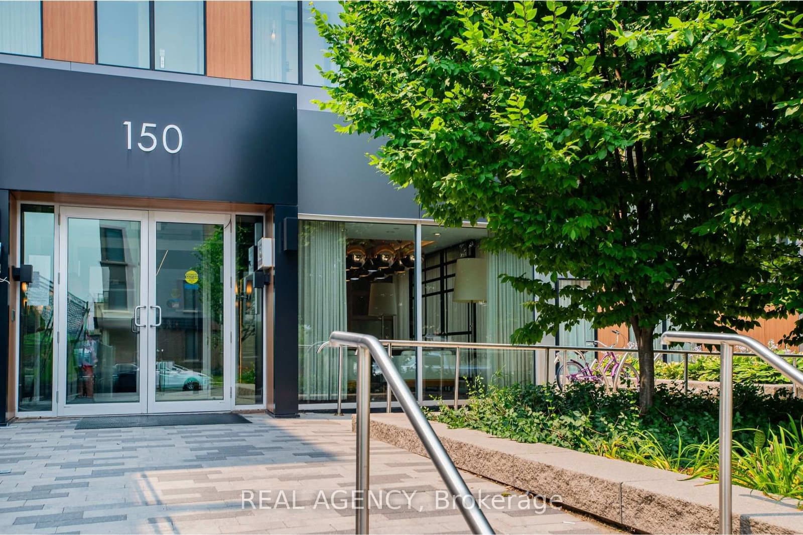 150 Sabina Drive, Unit 304 thumbnail 2