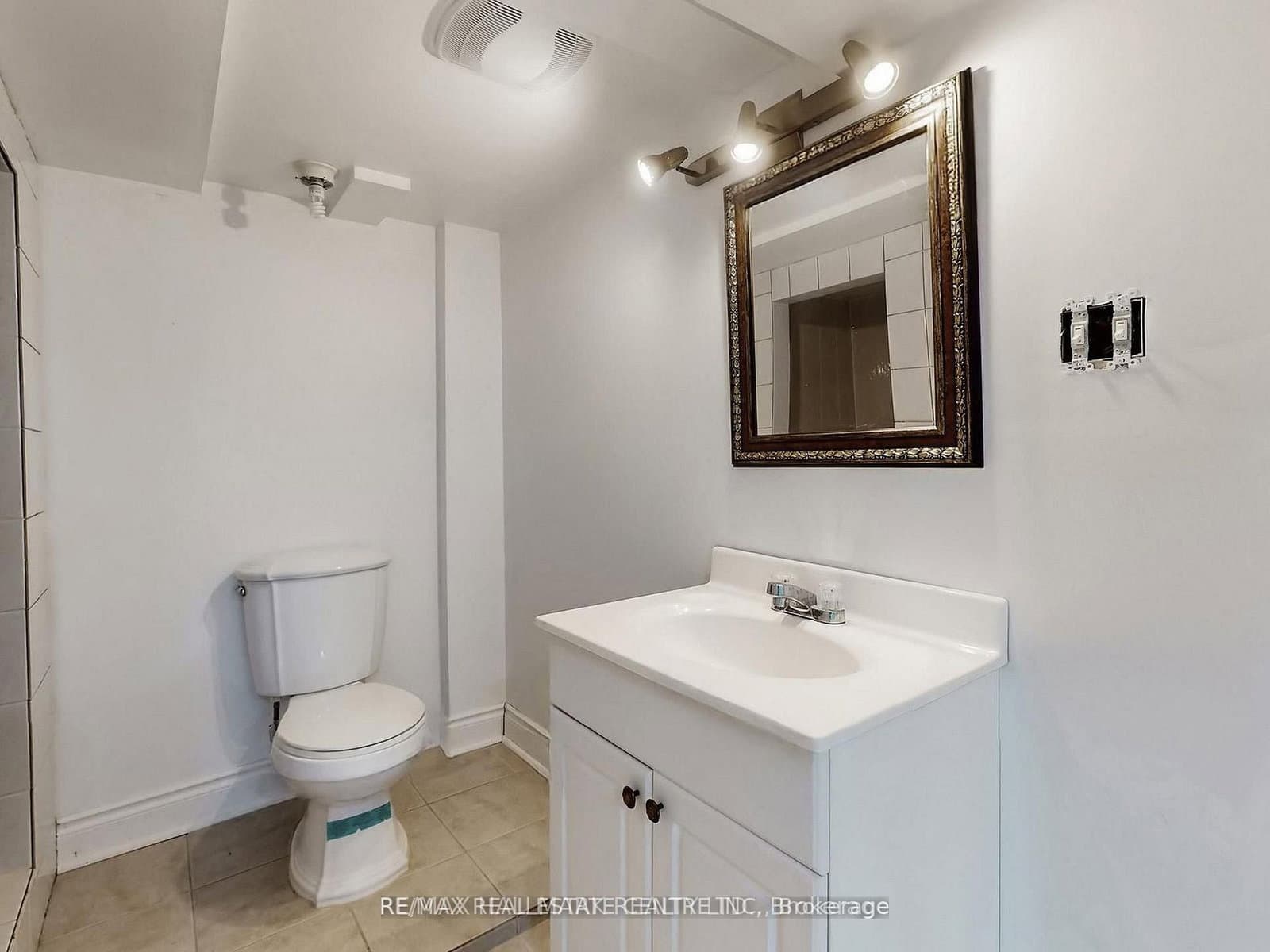 671 Deckhouse Court, Unit (Basement) thumbnail 7