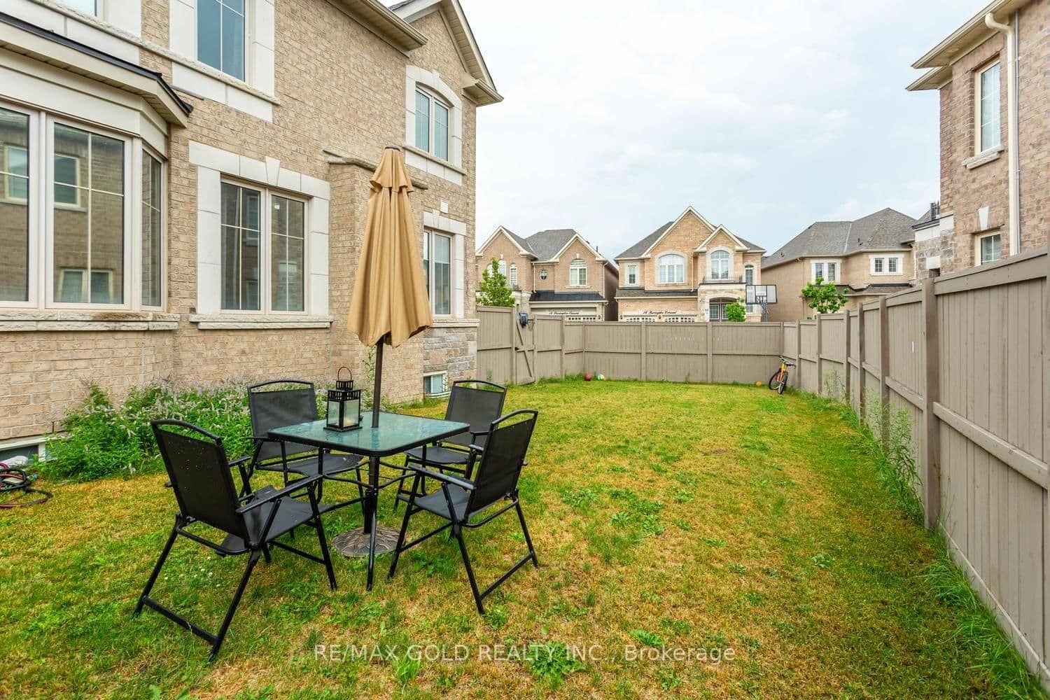 15 Farringdon Crescent thumbnail 49