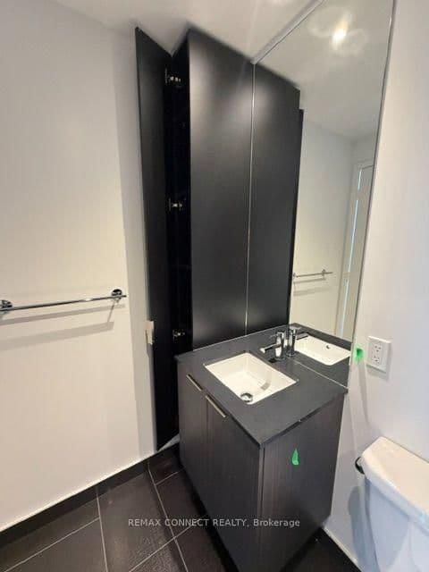 448 Burnhamthrope Road W, Unit 6312 thumbnail 21