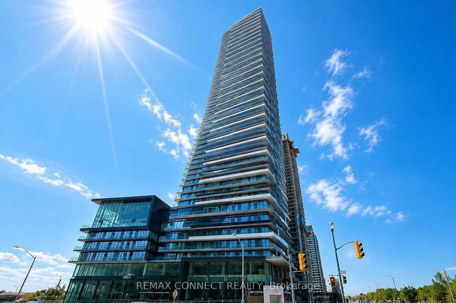 448 Burnhamthrope Road W, Unit 6312 thumbnail 3