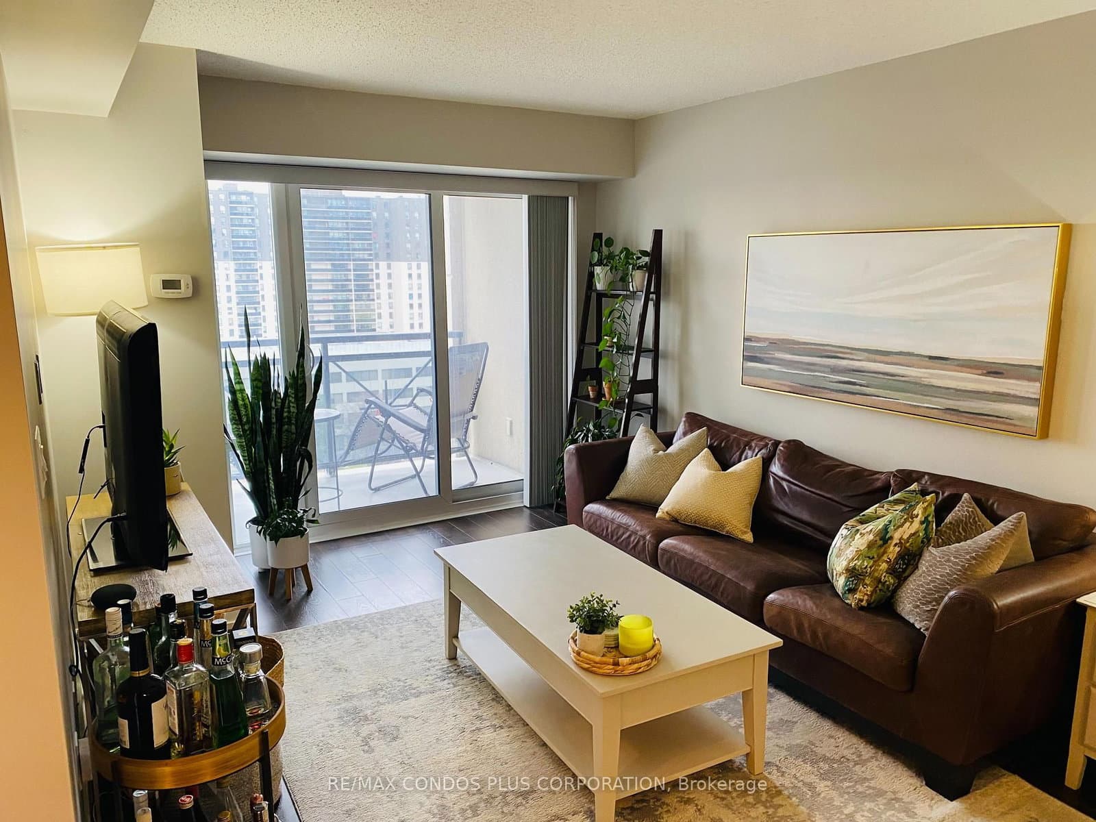 2 Eva Road, Unit 927 thumbnail 2