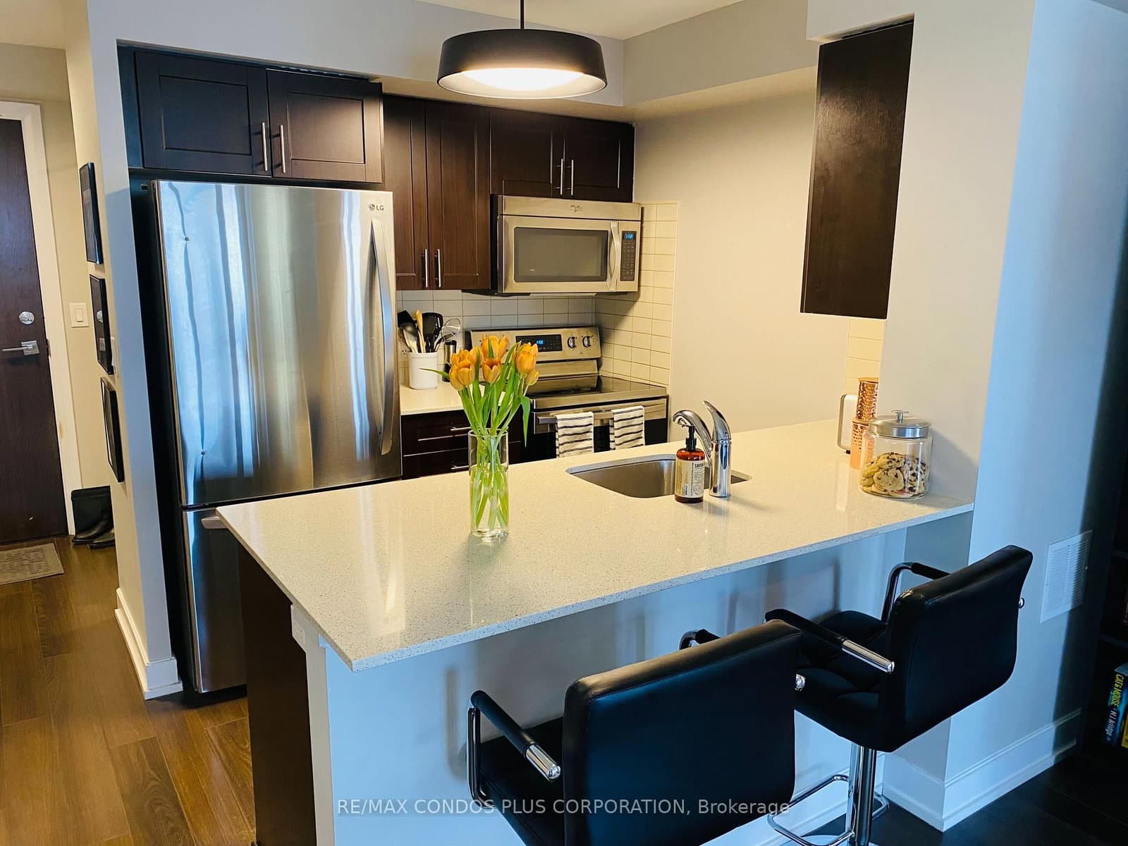 2 Eva Road, Unit 927 thumbnail 6