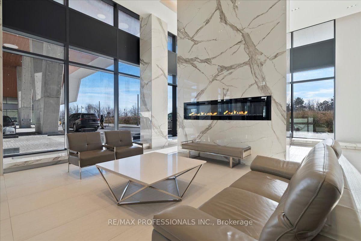 30 Shore Breeze Drive, Unit 1422 thumbnail 4
