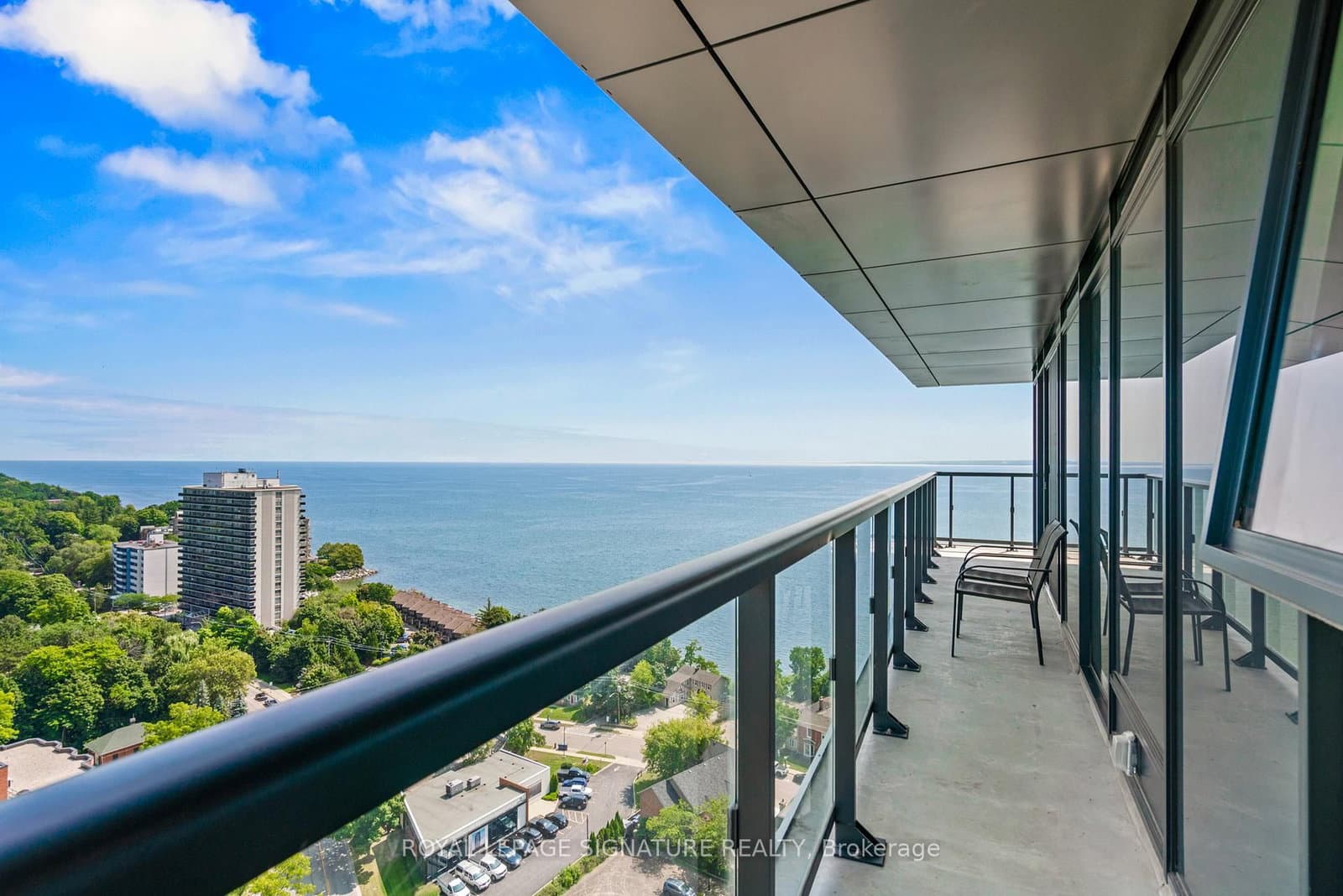 370 Martha Street, Unit 1903 thumbnail 22