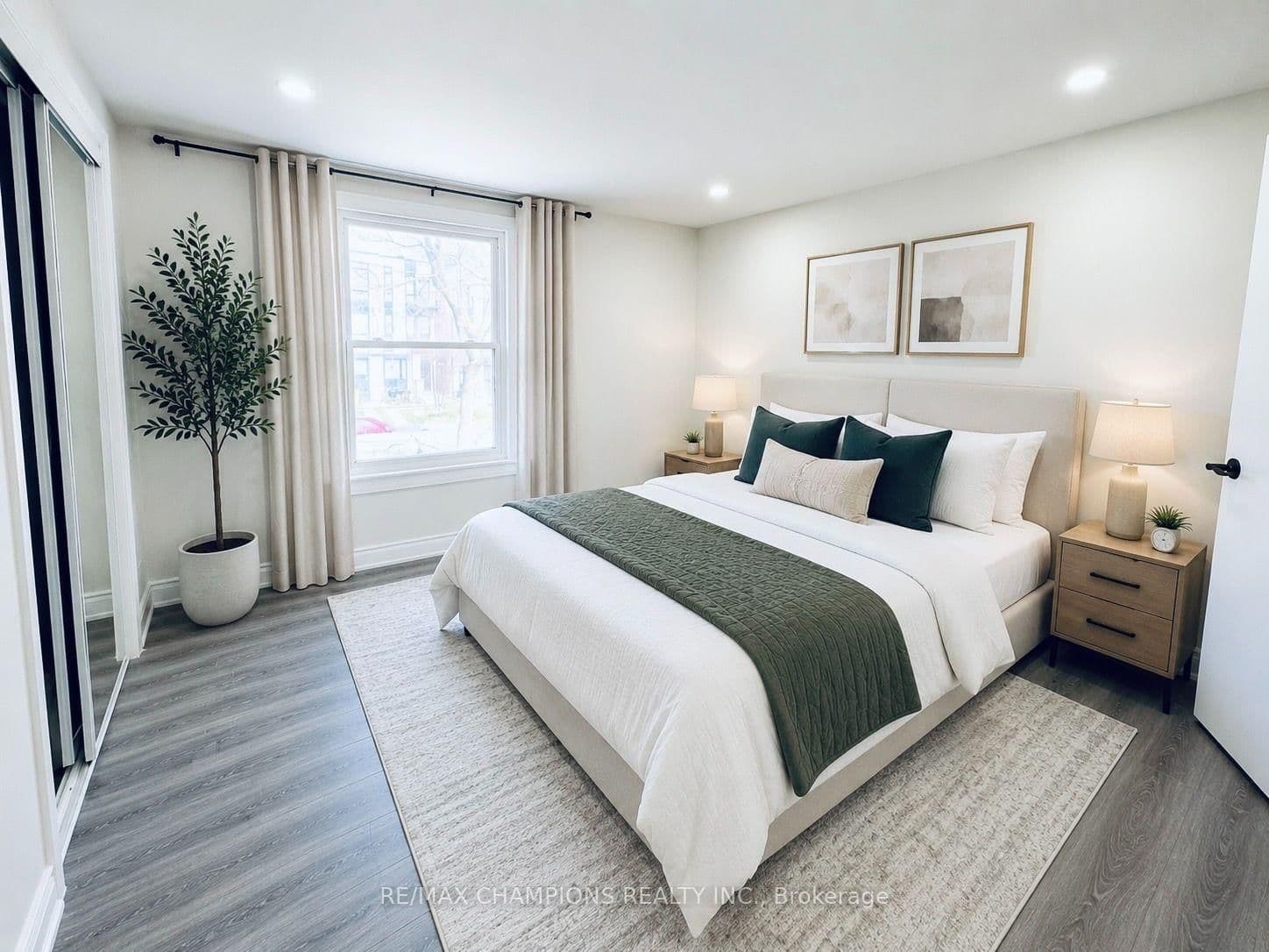 196 Caledonia Road, Unit 2nd Flr thumbnail 4